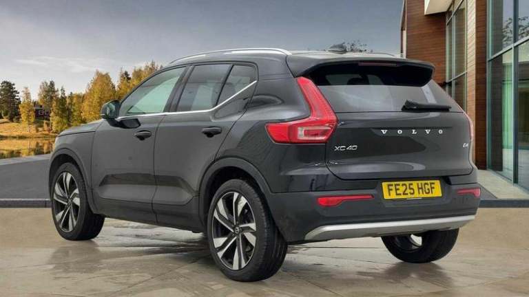 2025 Volvo XC40 Ultra B4 Mild hybrid Petrol Bright Automatic SUV Hybrid Automatic