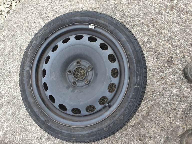 Bridgestone Turanza tyre and rim 206/45R16