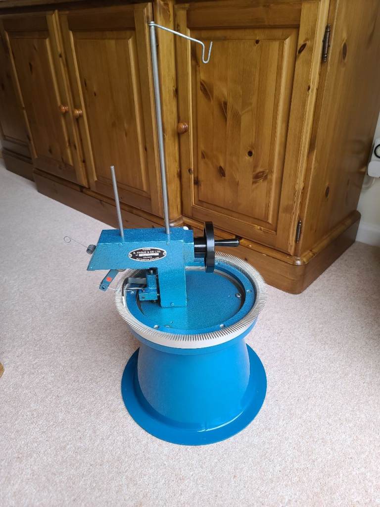Hague Linker D10 Hand Operated Linking Machine - Vintage from the 60s/70s 