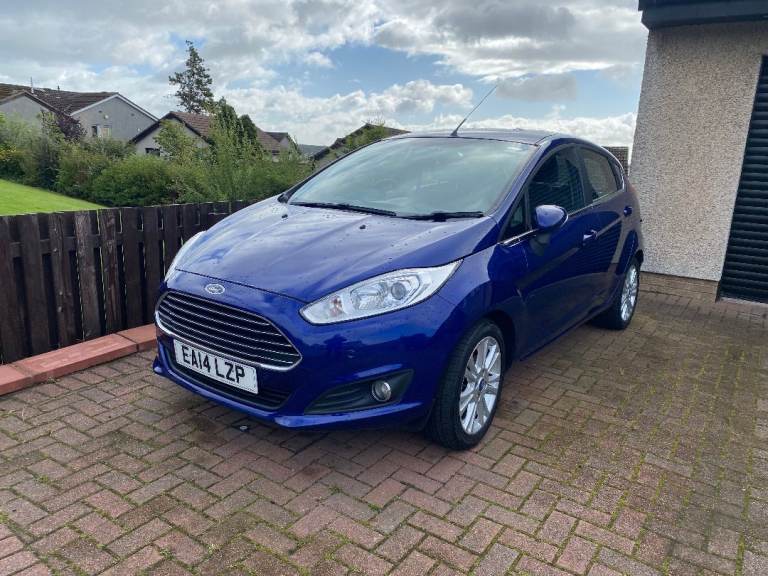 Ford, FIESTA, Hatchback, 2014, Manual, 1241 (cc), 5 doors