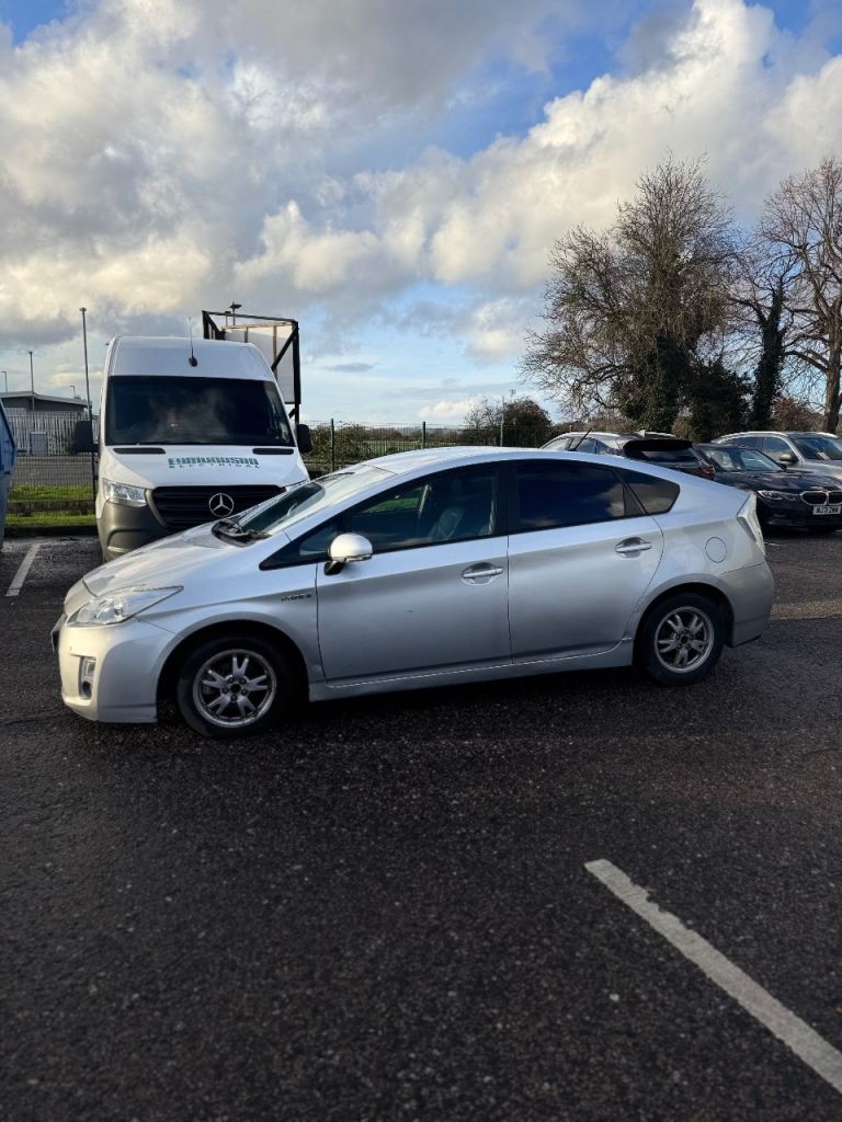 PRIUS FOR DELIVERY DRIVERS