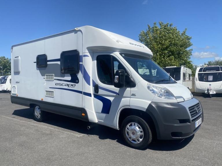 2014 SWIFT ESCAPE 664 LUXURY 4 BERTH MOTORHOME