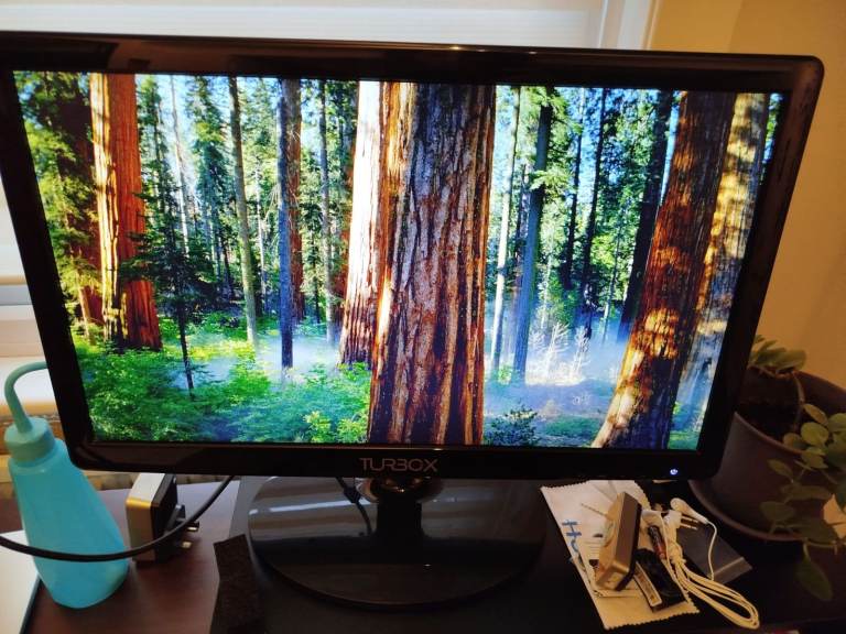 Turbox Full HD External Monitor – 1920x1080 – Great Condition
