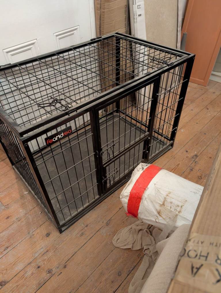 Dog crate