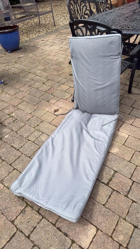 Sun lounger cover x2