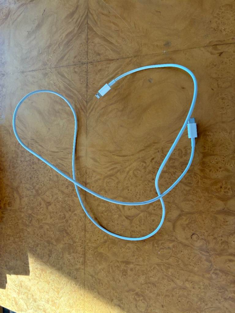 iPhone USB charger, can be used for any iPhone from iPhone 5 to iPhone 14