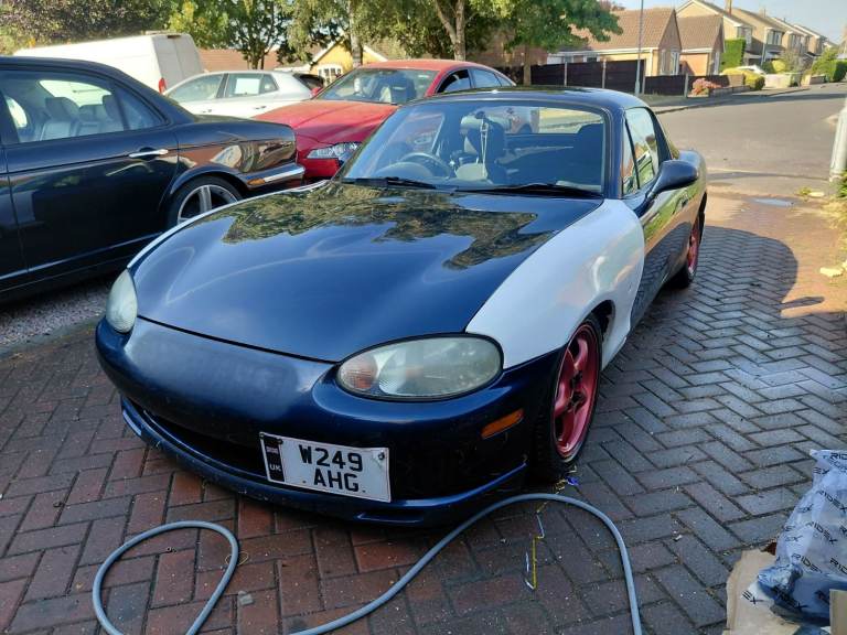 Mazda, MX-5, Convertible, 2000, 1597 (cc), 2 doors