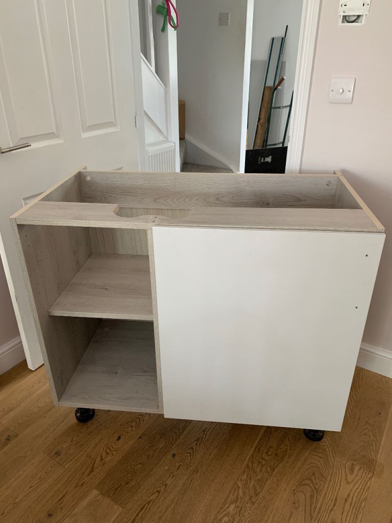 Howdens base unit