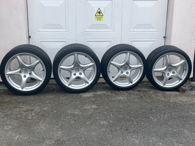 Genuine 19” Porsche Classic 5 Spoke wheels for 911 997 2/2S