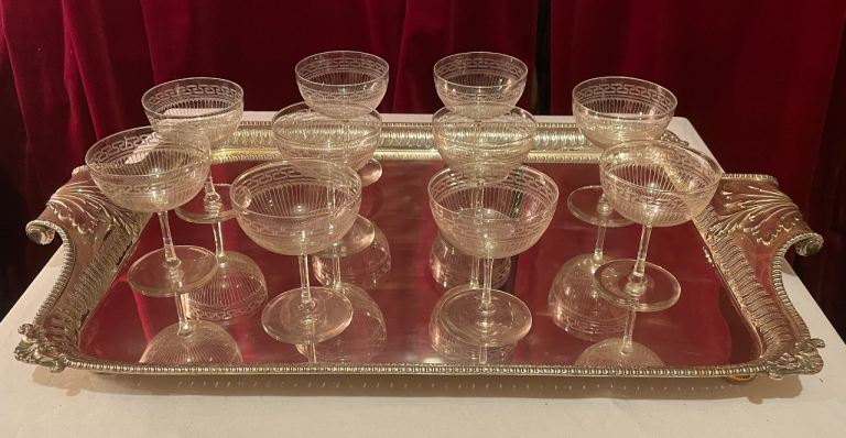 10 vintage champagne glasses