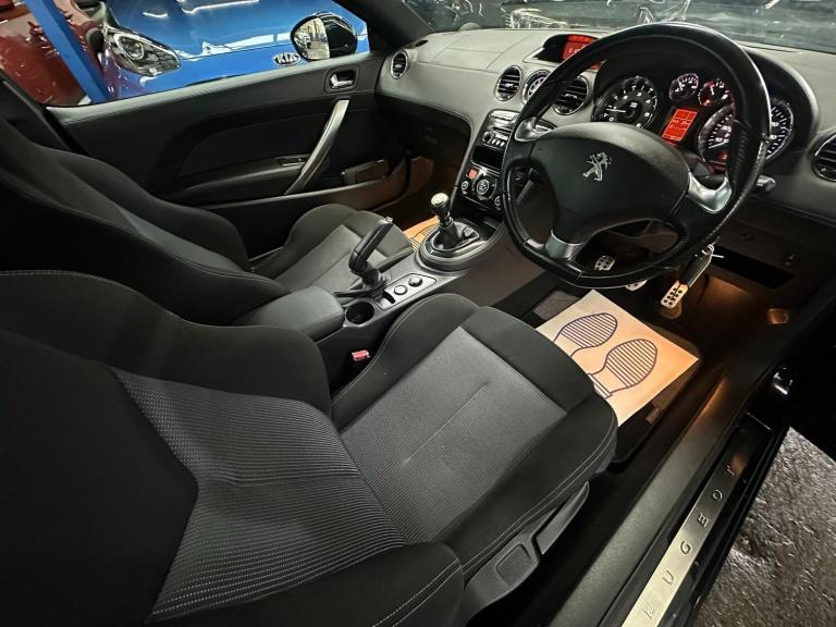 2013 Peugeot RCZ 2.0 HDi Sport Coupe 2dr Diesel Manual Euro 5 (163 ps) COUPE Diesel Manual