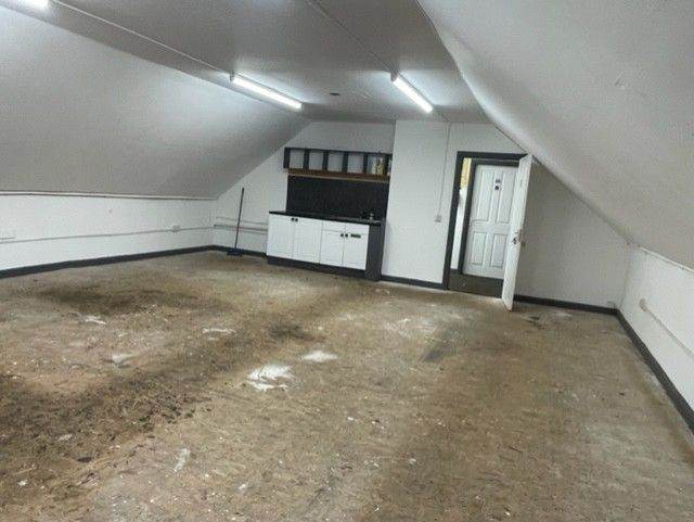 Fantastic work storage space Office/ Workshop L@@K workspace studio TO Let Bathgate 