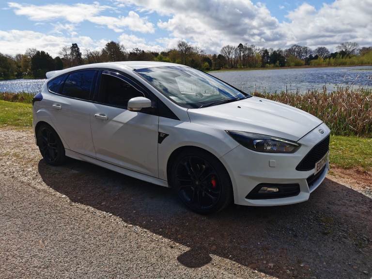Ford, FOCUS, Hatchback, 2017, Manual, 1999 (cc), 5 doors