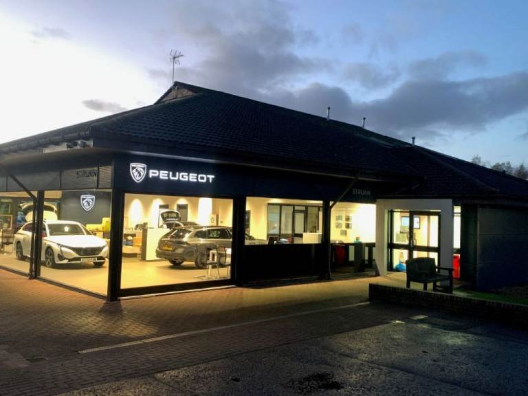  Citroen C4 Shine 1.2 PureTech [130] 5dr Petrol