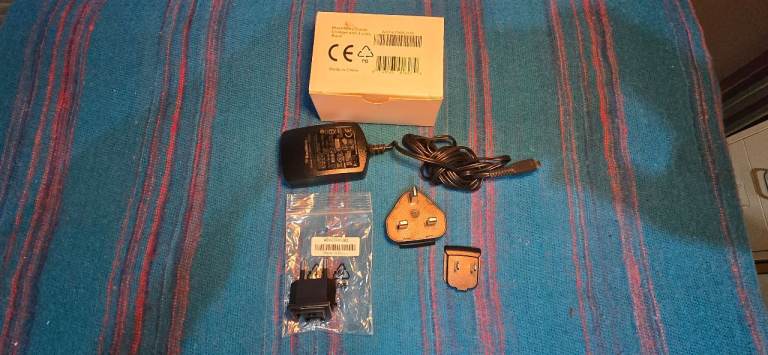 Blackberry International Travel Charger Micro-USB, Black