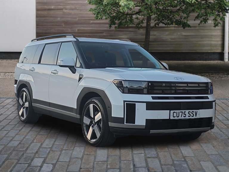 2025 Hyundai Santa Fe 1.6 T-GDi 13.8kWh Ultimate SUV 5dr Petrol Plug-in Hybrid Auto 4WD Euro 6 (s...