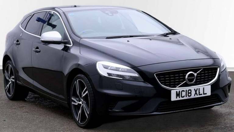 2018 Volvo V40 2.0 T2 GPF R-Design Pro Hatchback 5dr Petrol Manual Euro 6 (s/s) (122 ps) Hatchbac...