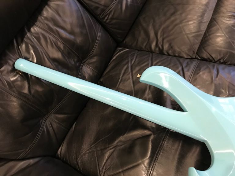 Maruszczyk Frog 4a Headless 4 string bass guitar - Baby Blue, 2023, as good as new