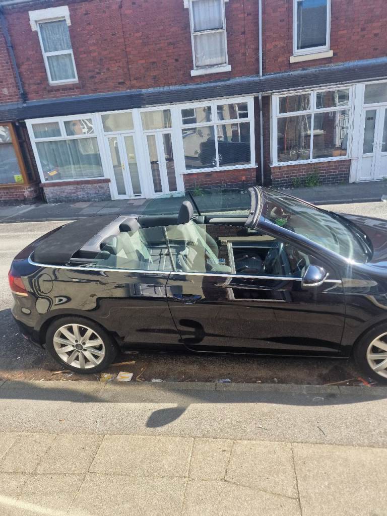 Volkswagen, GOLF, Convertible, 2013, Manual, 1598 (cc), 2 doors