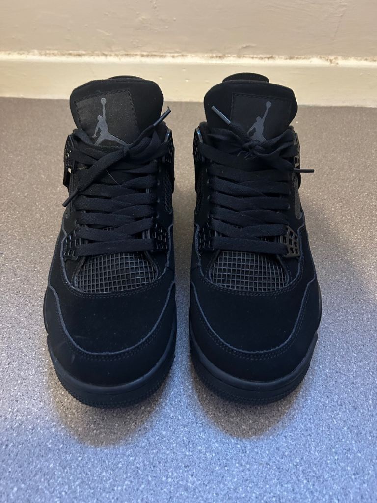 Jordan 4 Black cat  – great Condition