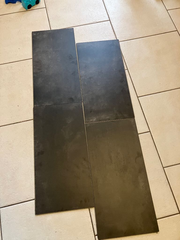 Engineered stone flooring