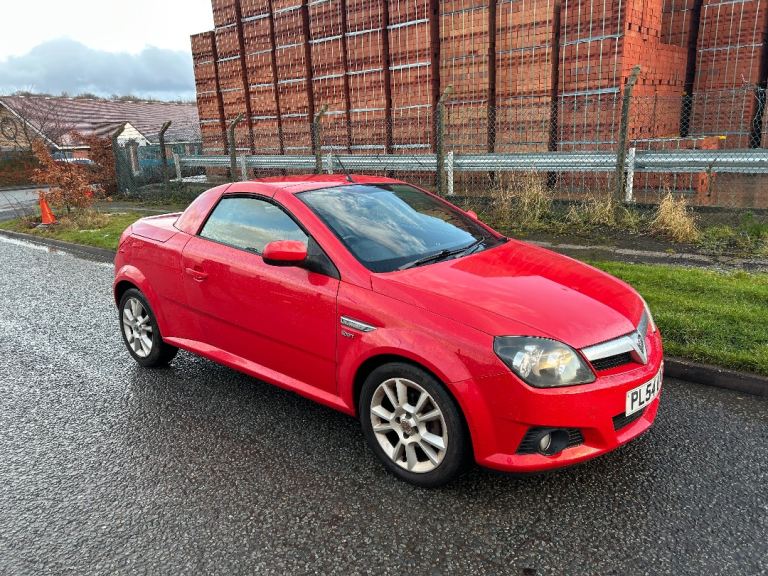Vauxhall, TIGRA, Convertible, 2004, Manual, 1364 (cc), 2 doors