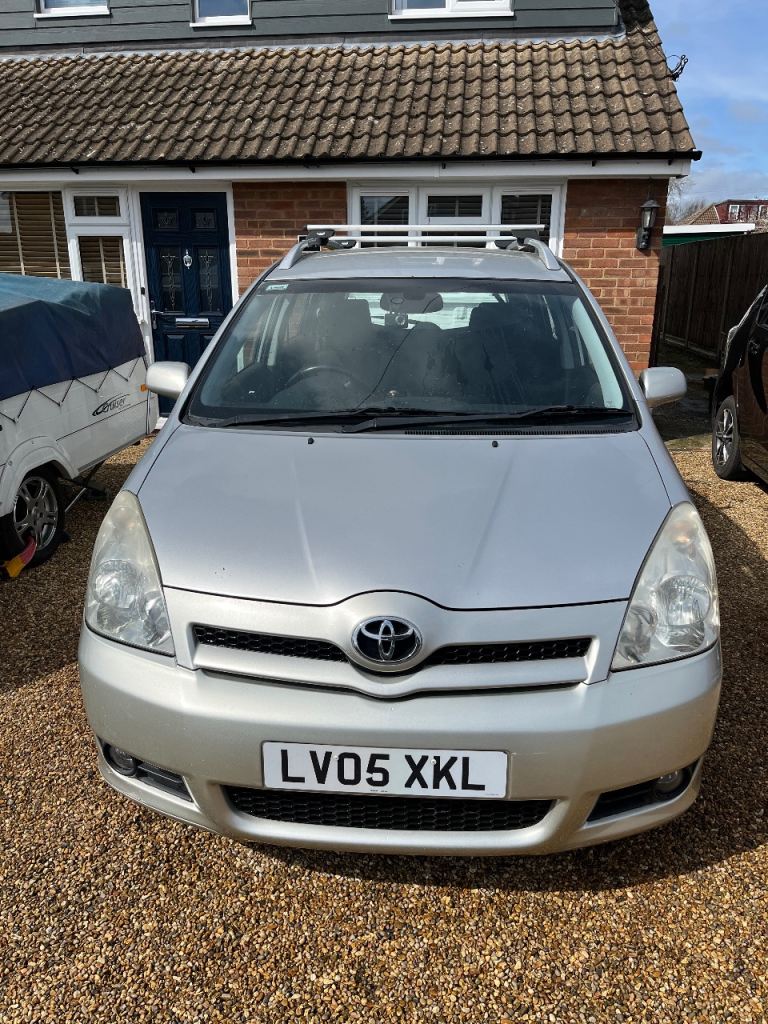 Toyota Corolla Verso 2.0 D4d 7 seater. 