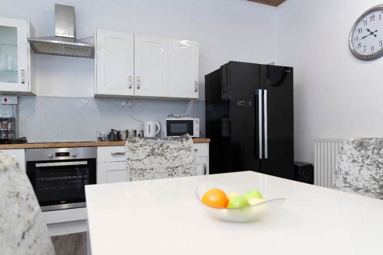 PROPERTIES AVAILABLE FOR CORPORATE LET