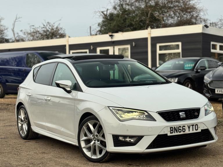 2016 SEAT Leon 1.4 EcoTSI 150 FR 5dr DSG [Technology Pack] HATCHBACK Petrol Automatic