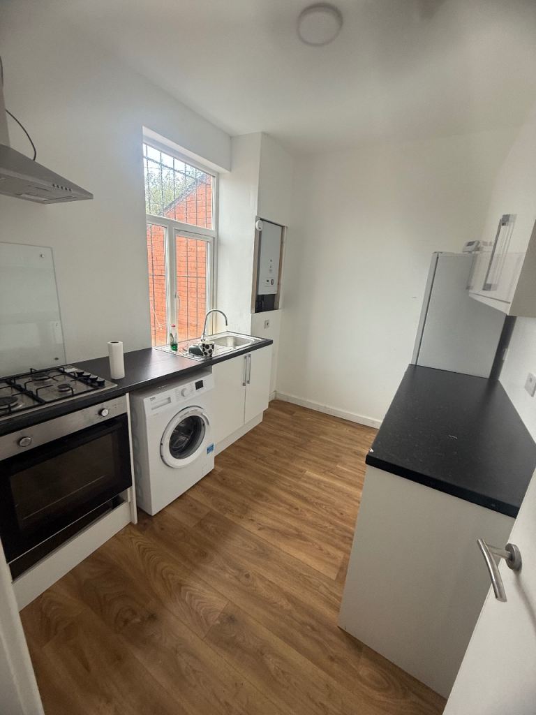 Duplex flat in Atherton 