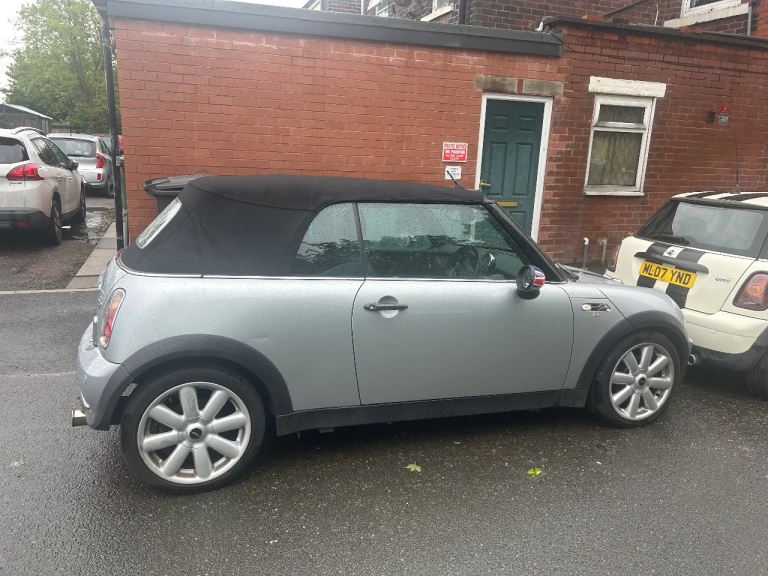 Mini, CONVERTIBLE, Convertible, 2008, Manual, 1598 (cc), 2 doors
