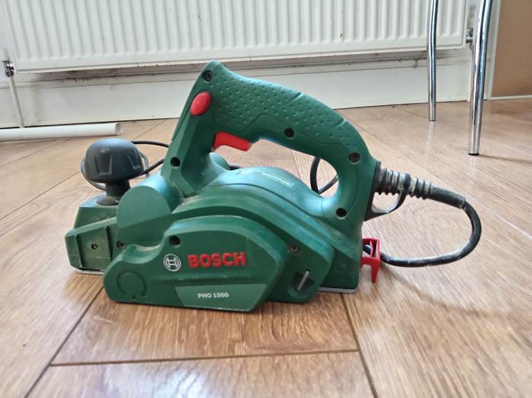 Bosch PHO1500 planer