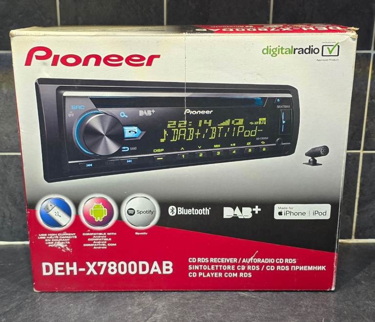 Pioneer CD Receiver 