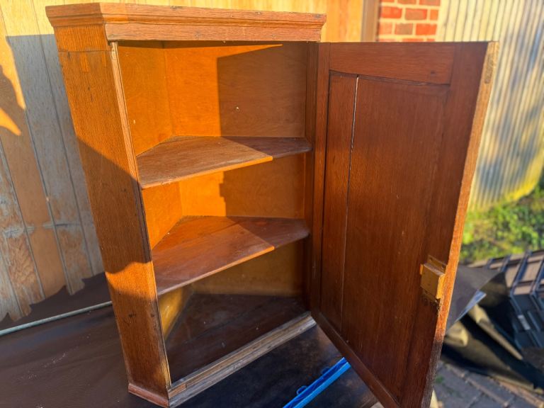 Vintage Solid Oak Corner Wall Cabinet – Rustic Bathroom / Kitchen Cupboard