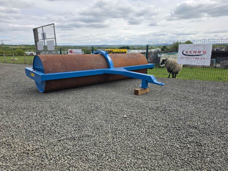 Tractor Fleming 10ft land field paddock roller 