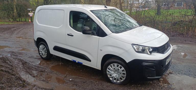 2022 Peugeot Partner Professional Prem Van [6 Spd] 44k air con 3 seats finance available  PANEL V...