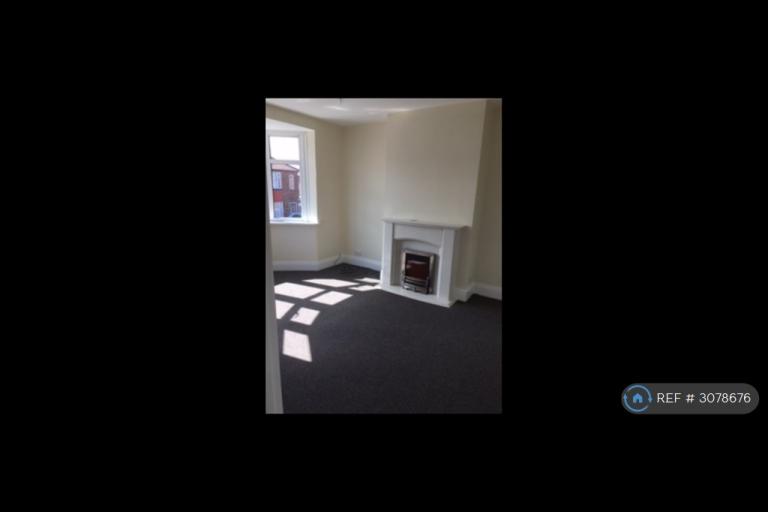 2 bedroom flat in Julian Avenue, Newcastle Upon Tyne, NE6 (2 bed) (#3078676)