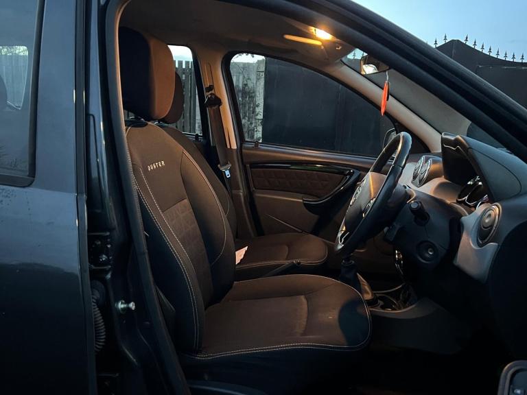 2015 Dacia Duster 1.5 dCi 110 Laureate 5dr HATCHBACK Diesel Manual