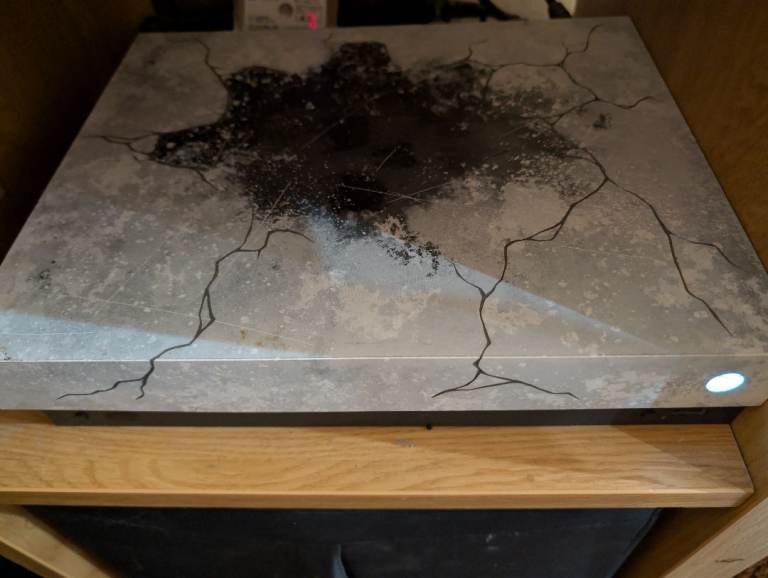 Xbox One X Gears Edition