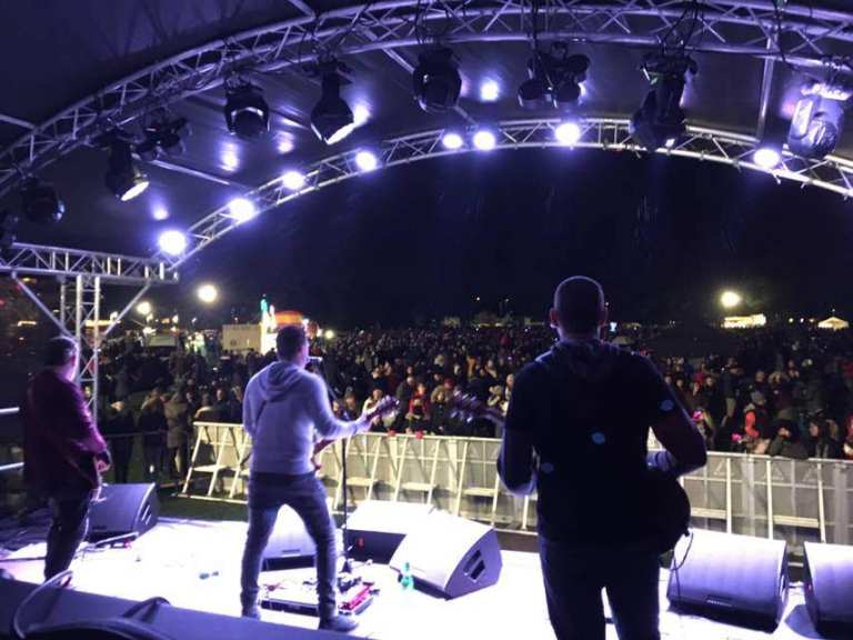 🥁 DRUMMER WANTED – ESTABLISHED COVERS BAND 🥁