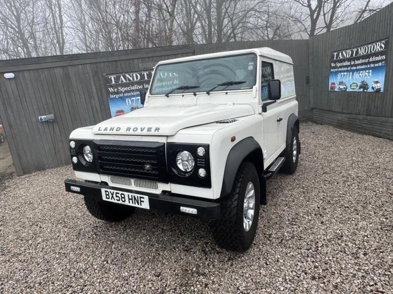  Land Rover Defender 90 2.4 TDCi County Hard Top SUV 3dr Diesel Manual 4WD SWB Euro 4 (122 bhp) D...