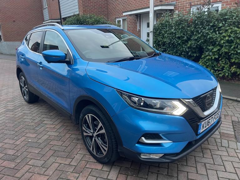 2017 Nissan Qashqai 1.6 DiG-T N-Connecta 5dr HATCHBACK Petrol Manual