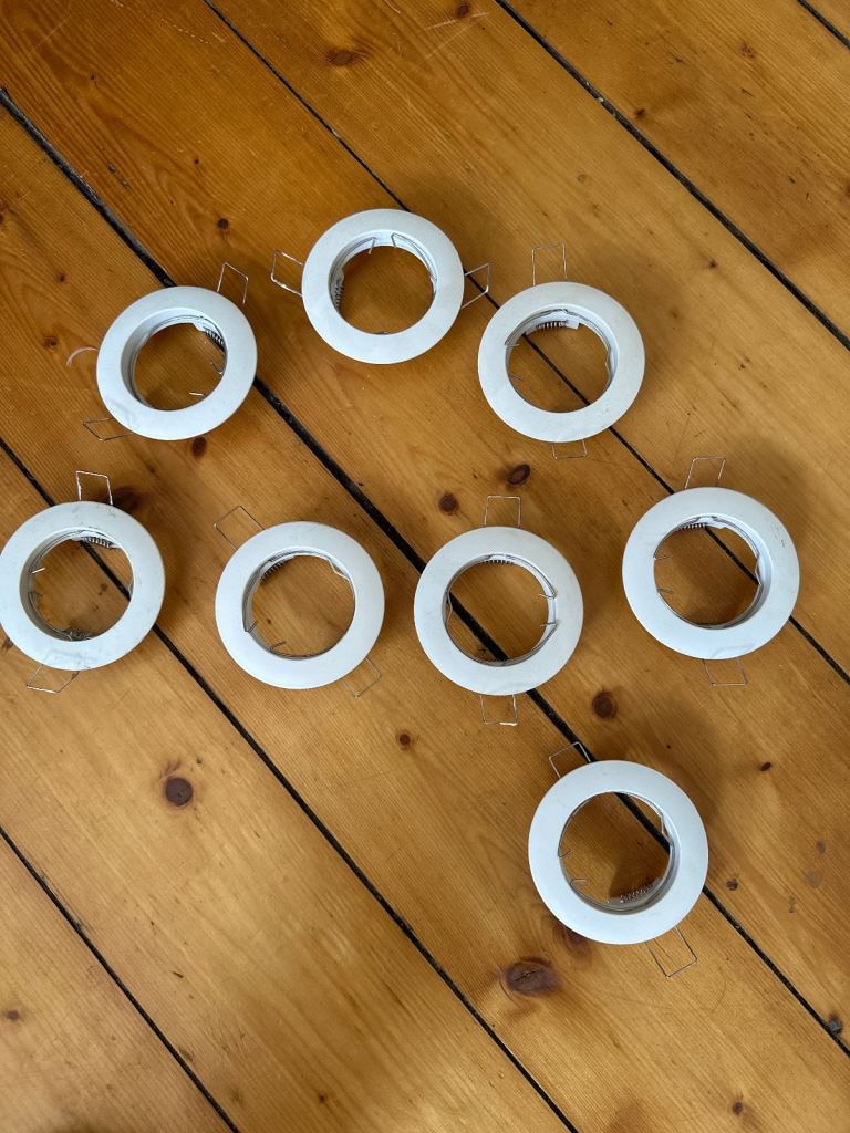 Downlighter holders / fittings / clips