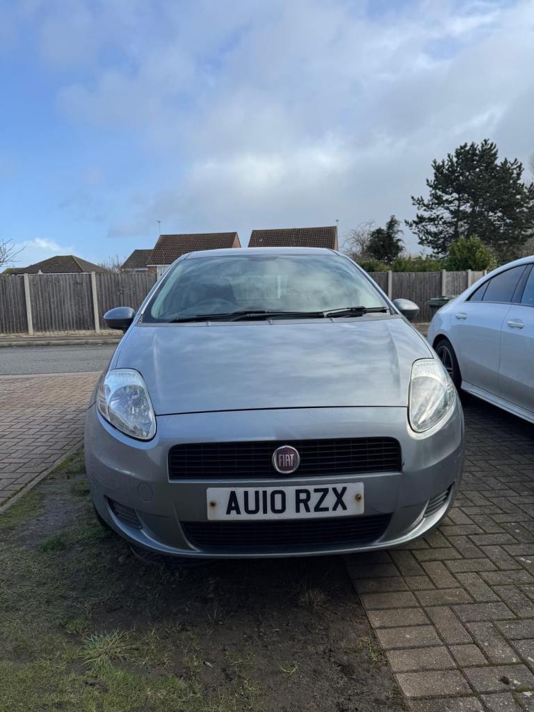 Fiat, GRANDE PUNTO, Hatchback, 2010, Manual, 1368 (cc), 3 doors