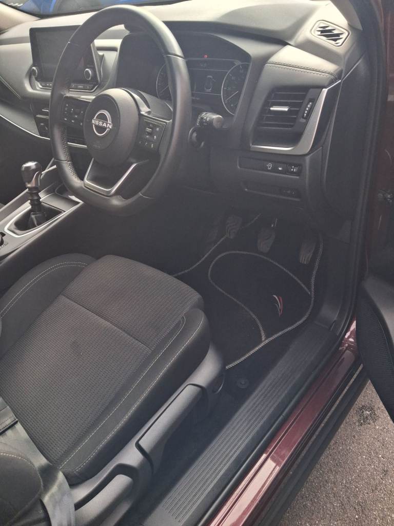 Nissan, QASHQAI, Hatchback, 2023, Manual, 1332 (cc), 5 doors