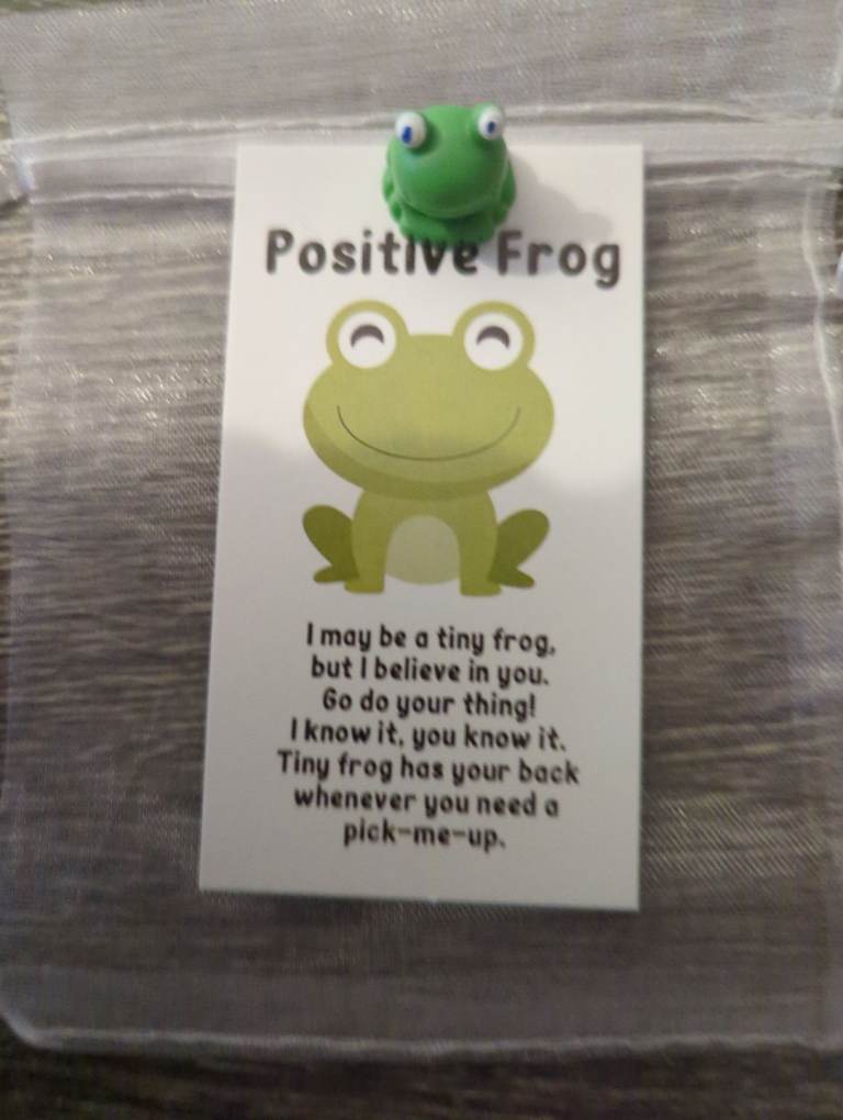 Pocket hug card
