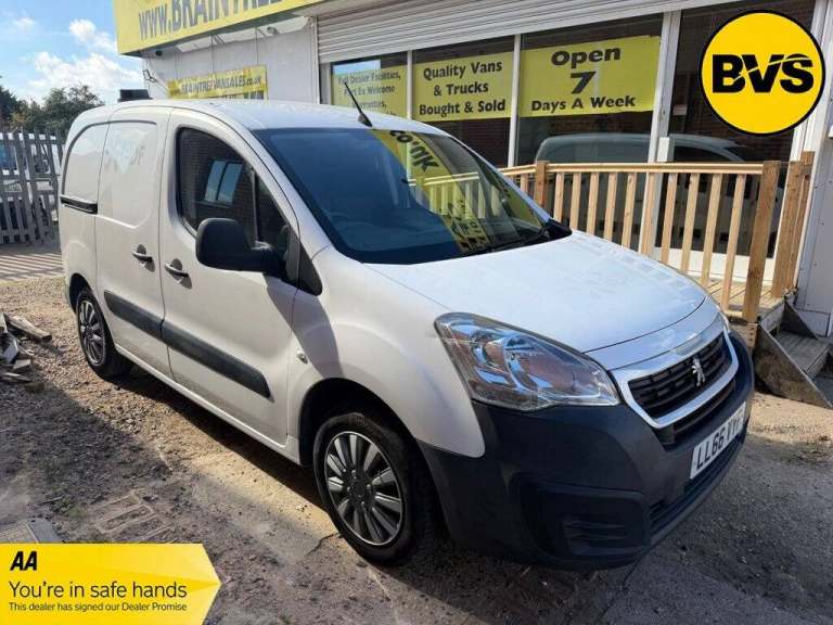 2017 Peugeot Partner 1.6 BlueHDi 854 Professional Panel Van 5dr Diesel Manual L1 (112 g/km, 97.6 ...