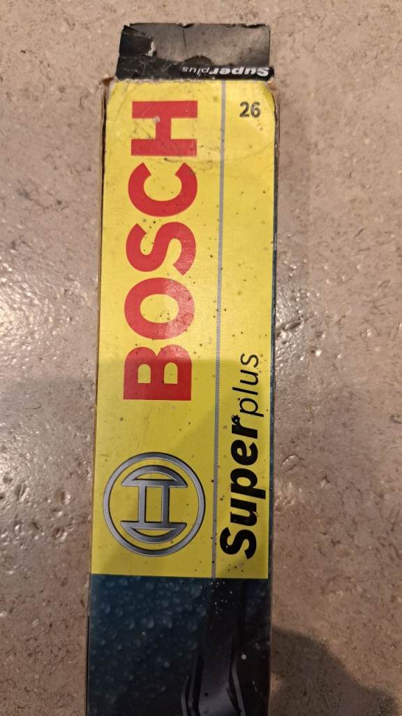 1 x bosch super plus wiper 26