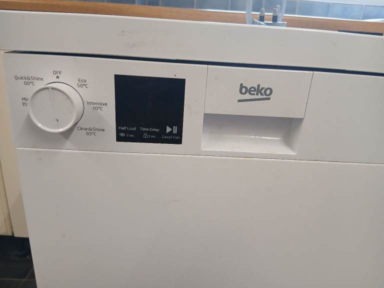 Beko slimline dishwasher
