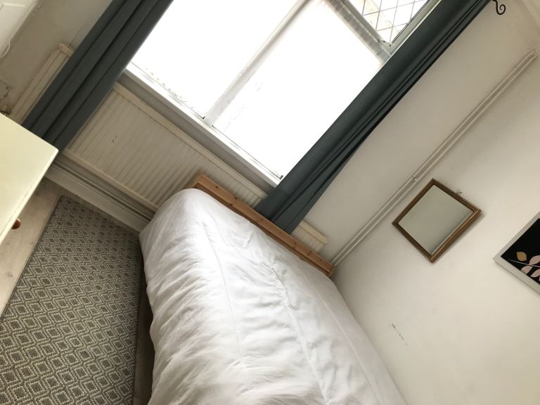 Double room to rent Bosworth street off Tudor rd NEAR LRI DMU TOWN 